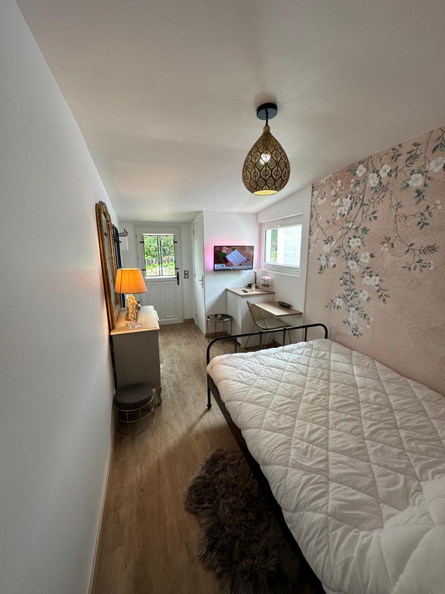 Chambre Proche De Disneyland Paris Coutevroult Exterior foto